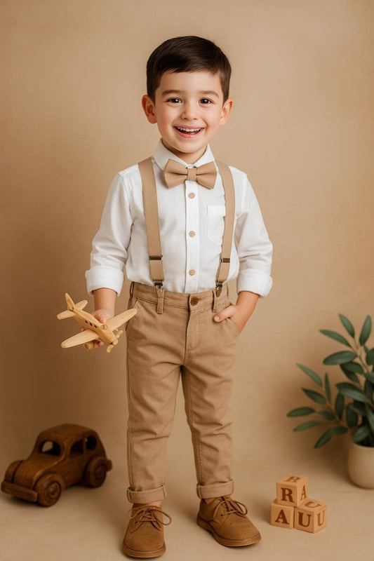 Erkek Çocuk Papyonlu Askılı Gömlek ve Pantolon 2’li Takım (Beyaz Gömlek)